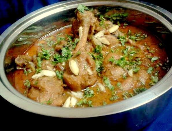 https://www.pontalo.net - Murg Badami Recipe - Chicken In Almond Gravy