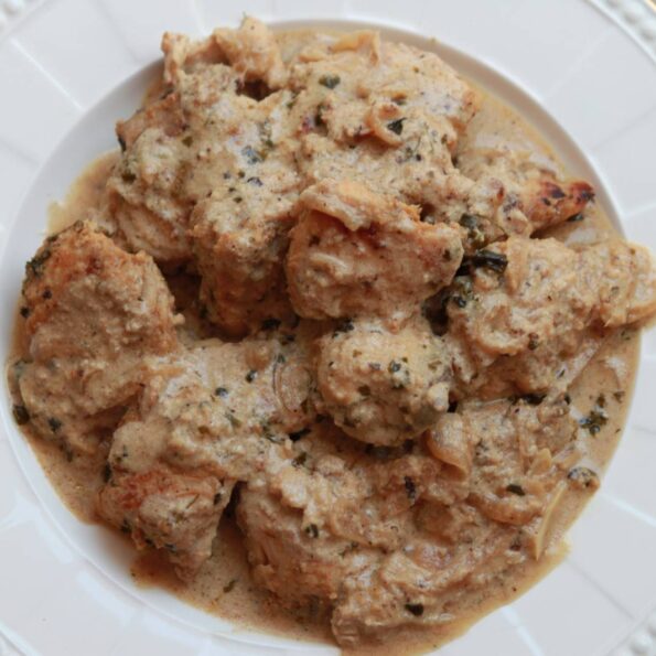 https://www.pontalo.net - Murgh Malaiwala Recipe - Chicken In Rich Creamy Gravy