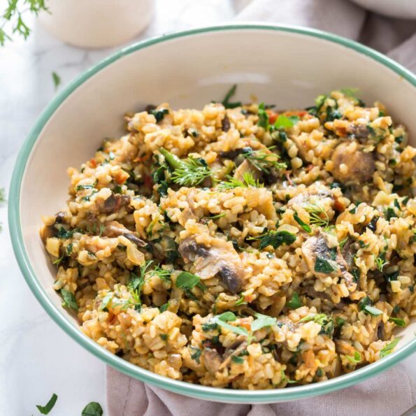 https://www.pontalo.net - मशरुम मेथी ब्राउन राइस रेसिपी - Mushroom Methi Brown Rice (Recipe In Hindi)