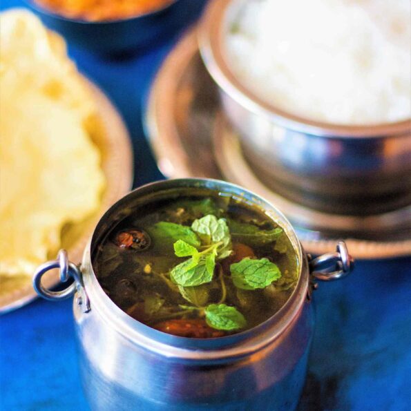 https://www.pontalo.net - Pudina Rasam Recipe - Mint Leaves Rasam