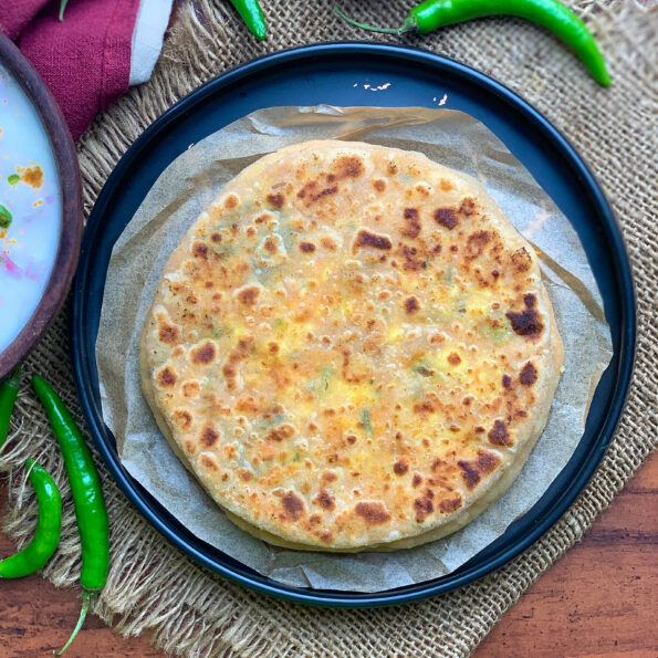 https://www.pontalo.net - Paneer Carrot Stuffed Paratha Recipe