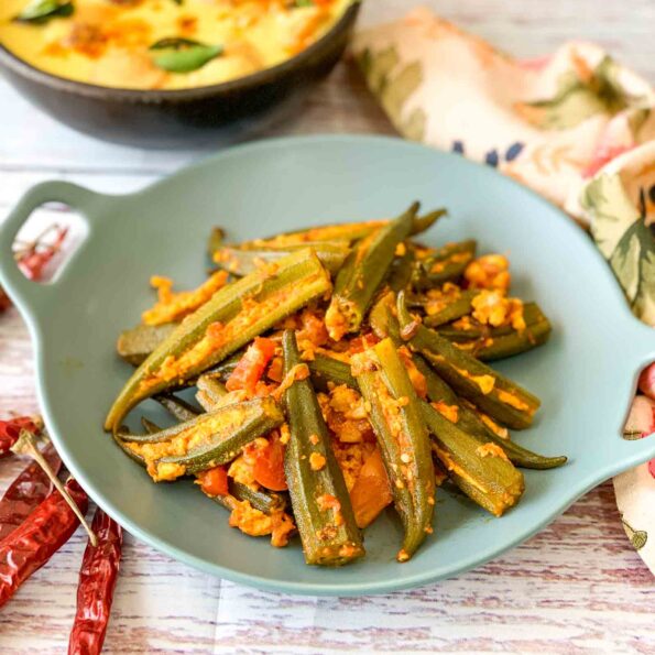 https://www.pontalo.net - Paneer Stuffed Bhindi Masala Recipe