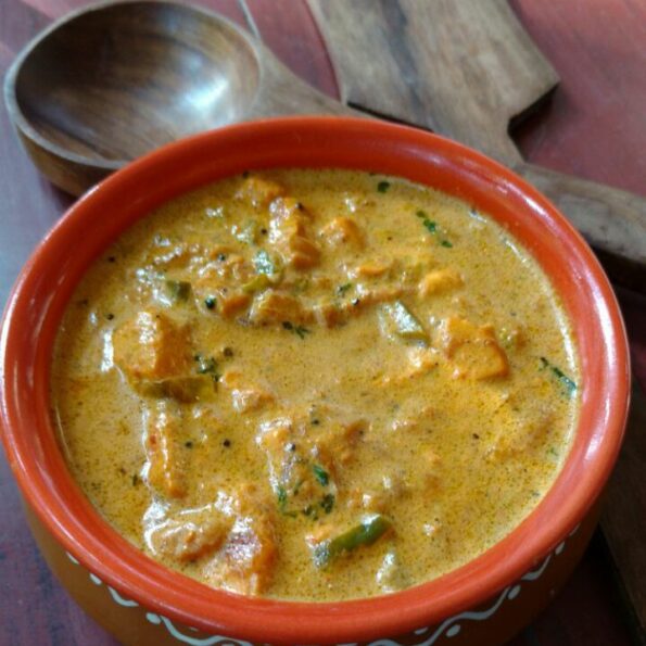 https://www.pontalo.net - Dahi Wale Paneer Recipe - Paneer In A Curd Gravy