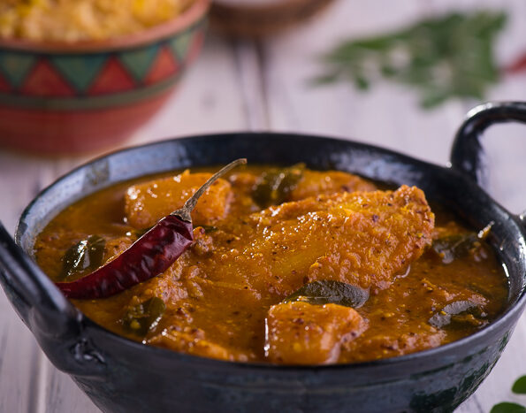 https://www.pontalo.net - Pazhutha Manga Pachadi Recipe - Kerala Style Ripe Mango Curry