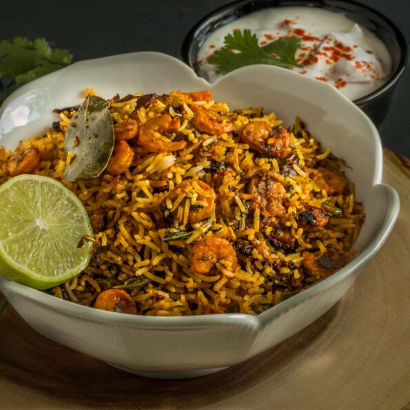 https://www.pontalo.net - Prawns Biryani Recipe