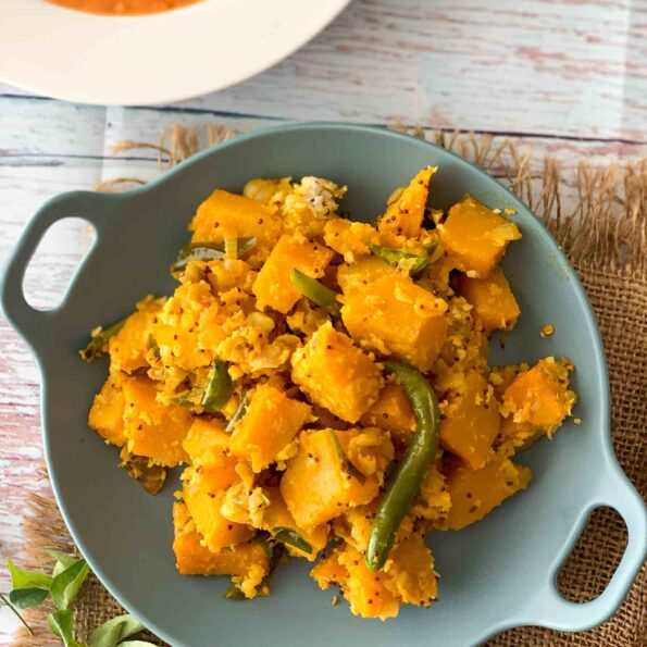 https://www.pontalo.net - Pumpkin Thoran Recipe - South Indian Pumpkin Sabzi