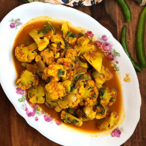 https://www.pontalo.net - Quick Cauliflower Sabzi Recipe - Phool Gobi Sabzi Recipe