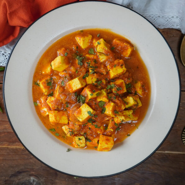 https://www.pontalo.net - Quick Paneer Masala Recipe - 15 Minute Paneer Gravy