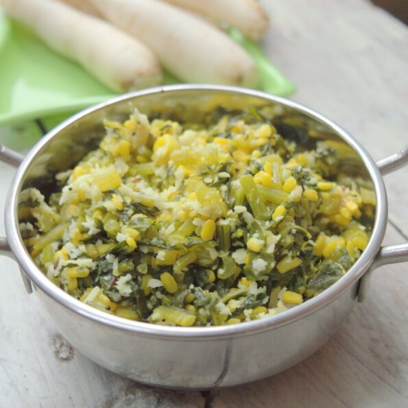 https://www.pontalo.net - Mooli Ka Saag & Moong Dal Ki Sabzi (Dry) - Radish Leaves & Lentil Stir fry