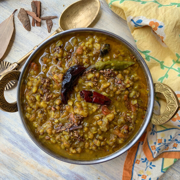 https://www.pontalo.net - Rajasthani Dal Recipe