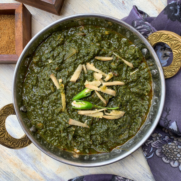 https://www.pontalo.net - Sarson Ka Saag Recipe - Classic North Indian Saag Recipe