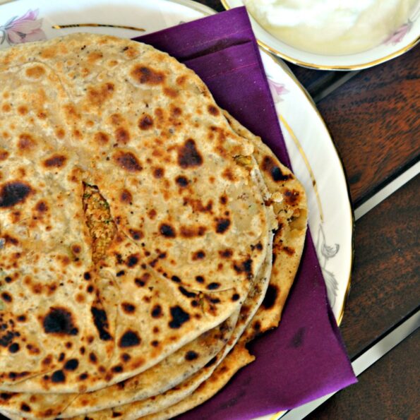 https://www.pontalo.net - Sattu Ka Paratha Recipe (Stuffed Channa Dal Flour Paratha)