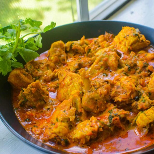 https://www.pontalo.net - Tandoori Chicken Curry Recipe