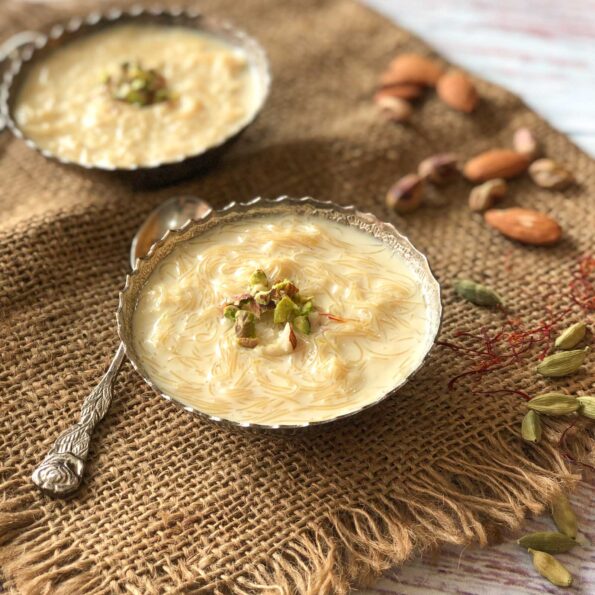 https://www.pontalo.net - Sindhi Kheerni Recipe - Sindhi Seviyan Kheer