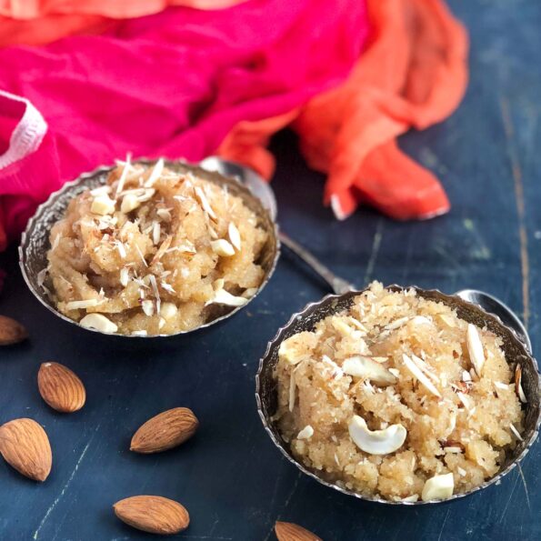 https://www.pontalo.net - North Indian Sooji Halwa Recipe