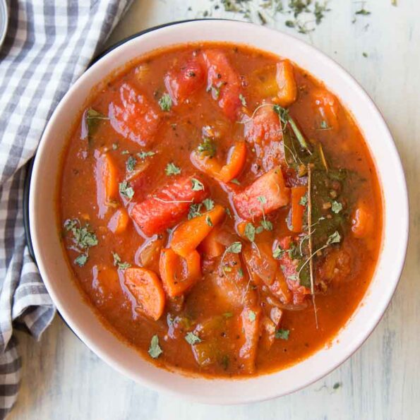 https://www.pontalo.net - Spiced Watermelon Curry Recipe With Carrots & Peppers