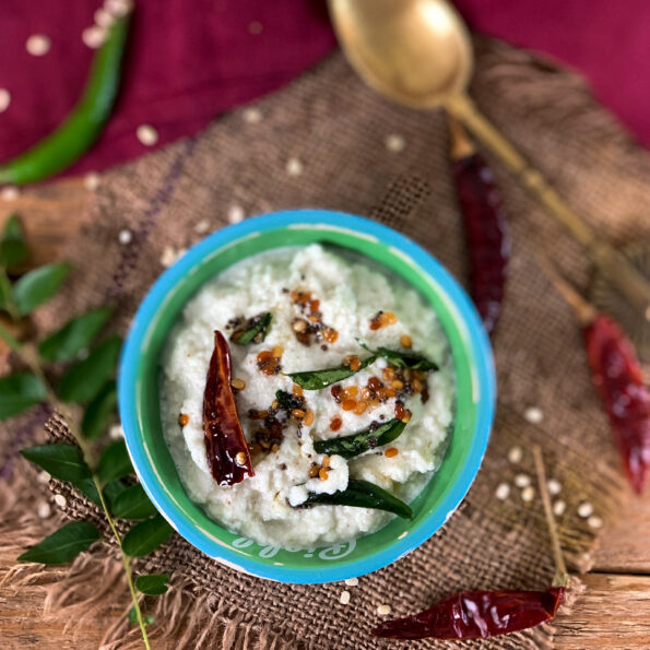 https://www.pontalo.net - Tamil Nadu Style Coconut Chutney Recipe - For Idli And Dosa