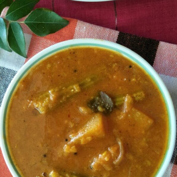 https://www.pontalo.net - Udupi Style Sambar Recipe - Masala Huli With Mixed Vegetables