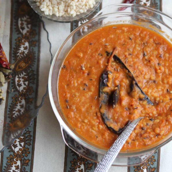 https://www.pontalo.net - Uttarkhand Style Mixed Bhaddu Dal Recipe