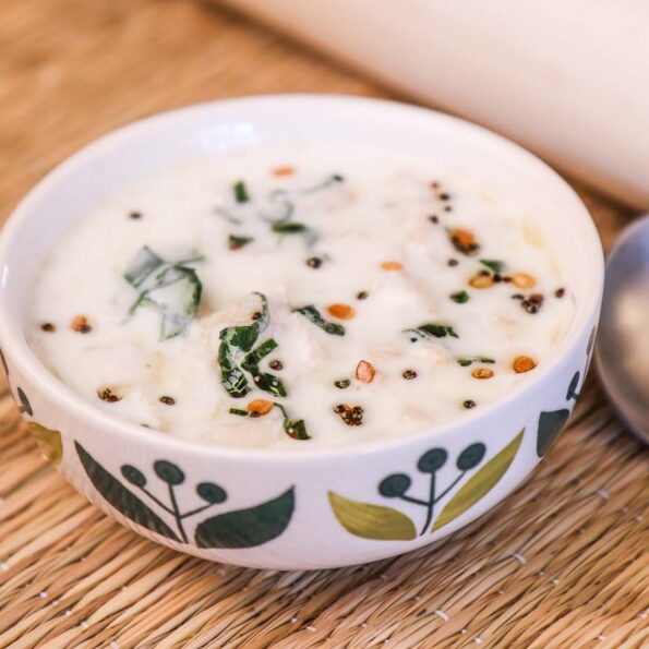 https://www.pontalo.net - Vazhaithandu Pachadi Recipe - Banana Stem Raita