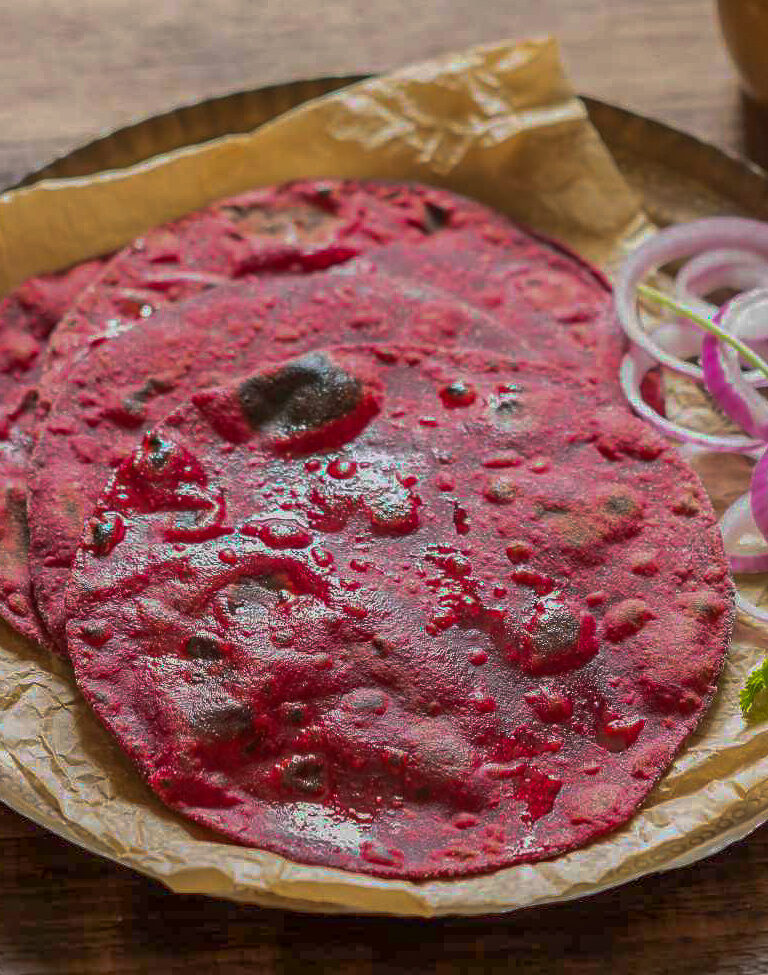 https://www.pontalo.net - बीटरूट पराठा रेसिपी - Whole Wheat Beetroot Paratha Recipe