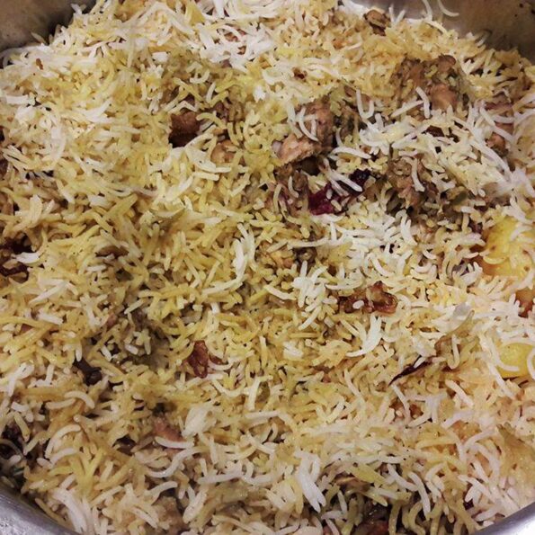 https://www.pontalo.net - Kashmiri Style Yakhni Pulao With Chicken Recipe