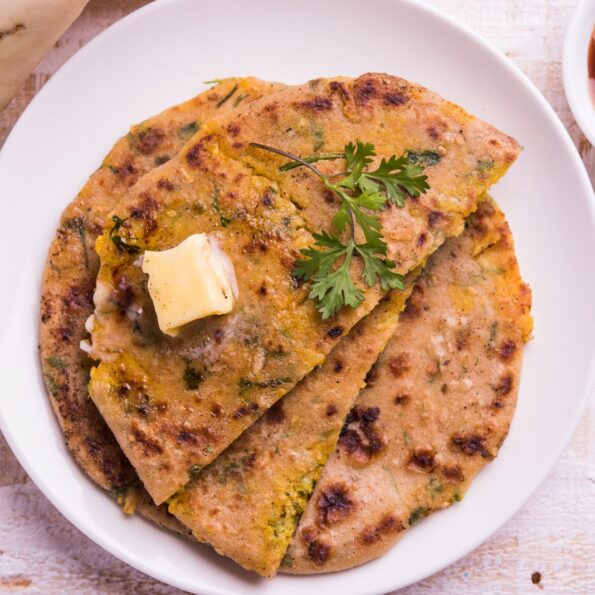 https://www.pontalo.net - Avocado Paratha Recipe