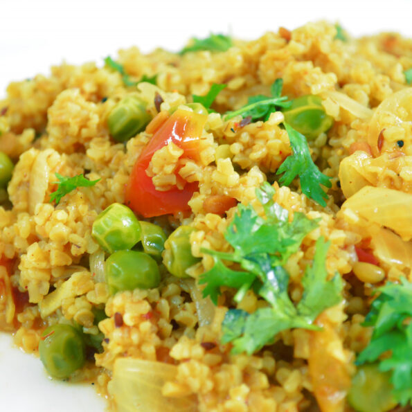 https://www.pontalo.net - Spicy Broken Wheat Khichdi With Vegetables Recipe