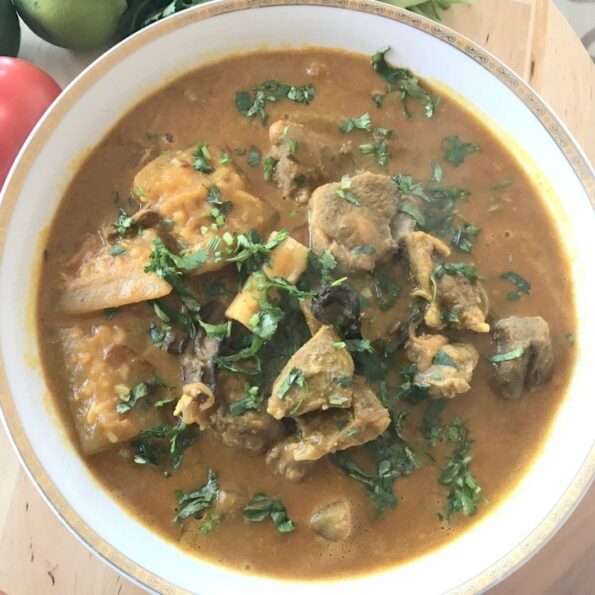 https://www.pontalo.net - Dudhi Dal Gosht Recipe-Mutton With Bottle Gourd & Lentils