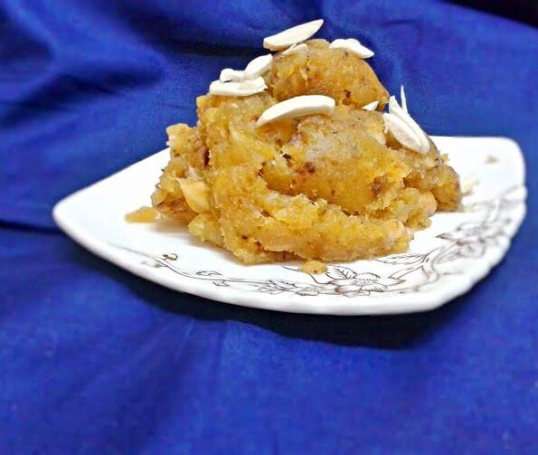 https://www.pontalo.net - Shakarkandi Ka Halwa Recipe (Sweet Potato Halwa)